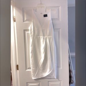 Size small white cocktail dress nwot
